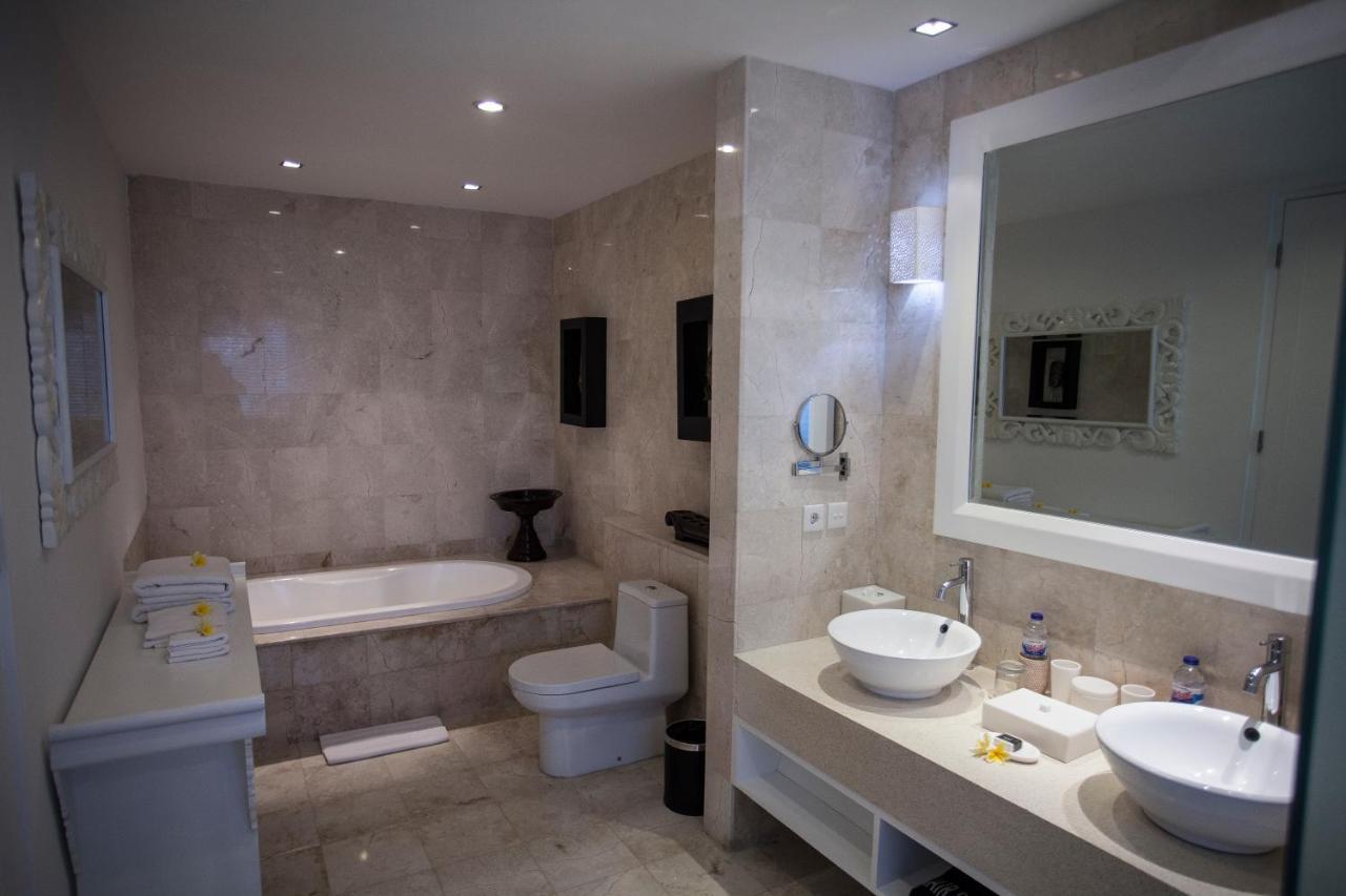 Lakshmi Luxury Villas, Walk To The Beach And Seminyak Shopping المظهر الخارجي الصورة